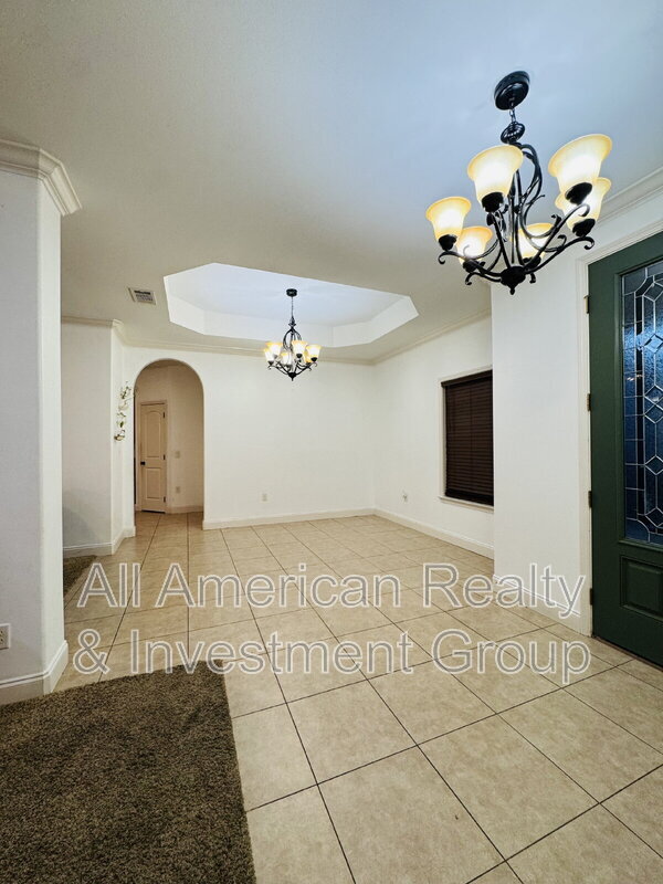 Building Photo - 603 Red Fern Rd