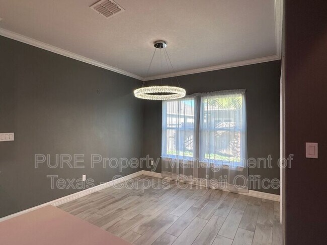 Building Photo - 7314 Longitude Ct