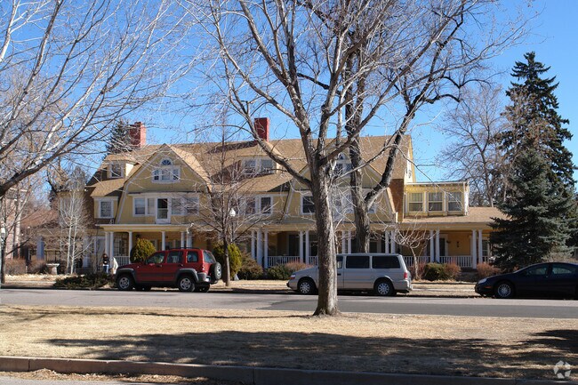 Building Photo - 1315 Wood Ave