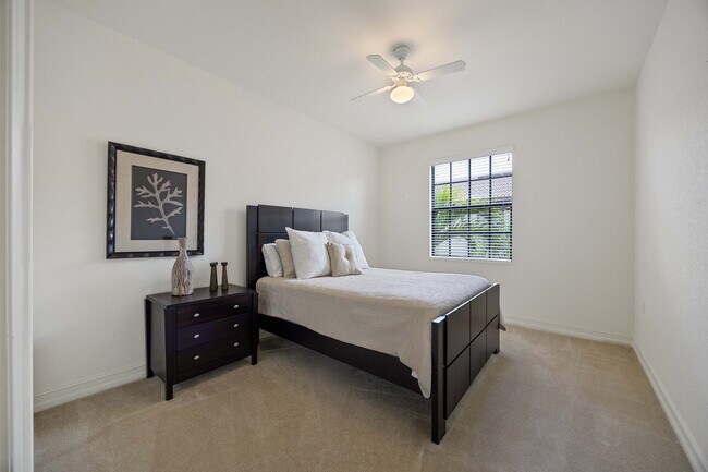 Building Photo - 9134 Chula Vista St