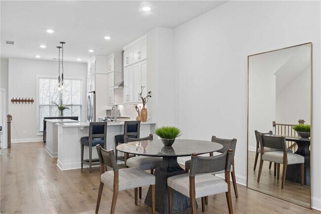 Building Photo - 4217 Deming Cir