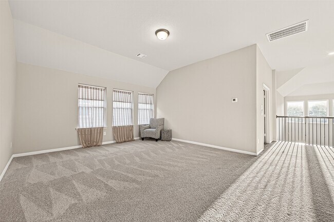 Building Photo - 17685 Martin Crk Ln