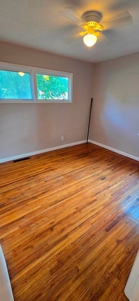 Building Photo - 129 Edgemoor St