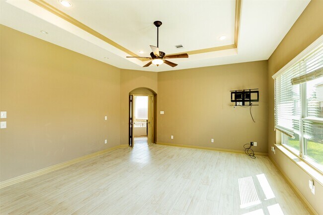 Building Photo - 25010 Florina Ranch Dr