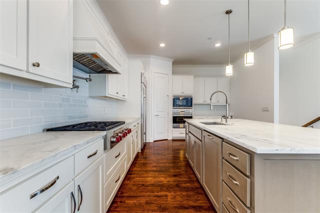 Building Photo - 3515 Normandy Ave