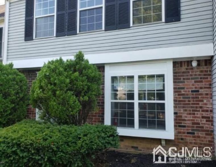 Building Photo - 20 Lawry Ct