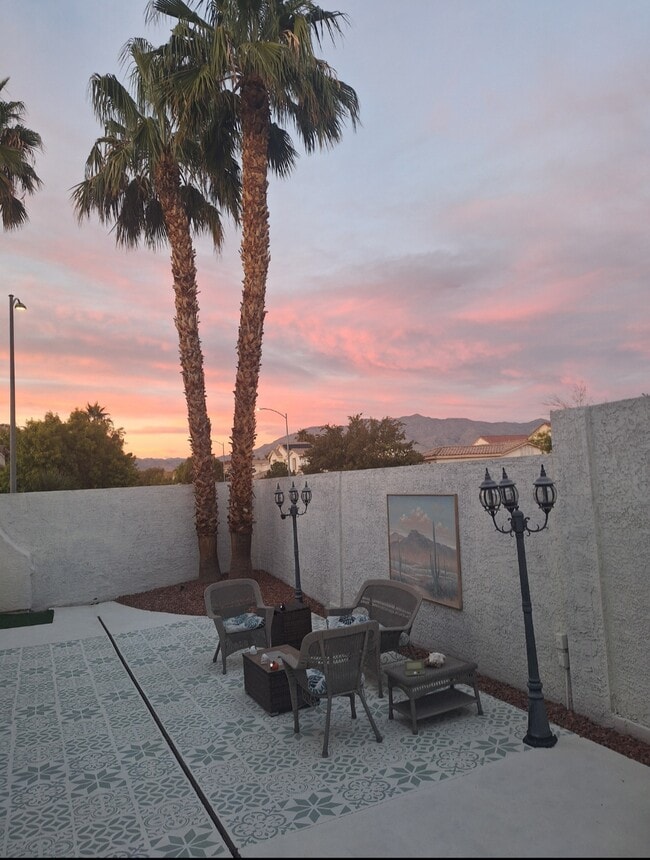 Building Photo - 7701 Donald Nelson Ave