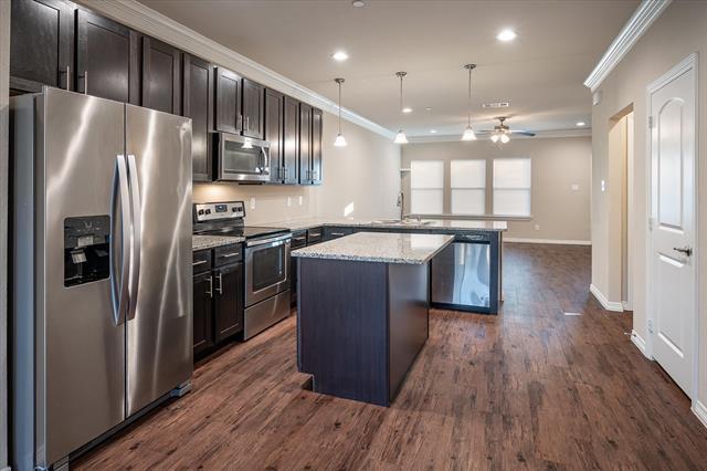 Building Photo - 2721 Vine Ct