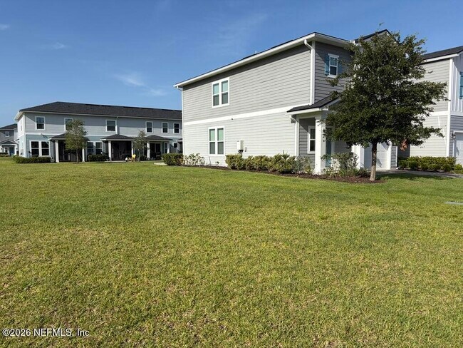 Building Photo - 417 Pine Bluff Dr
