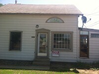 Building Photo - 8190 Quebec St