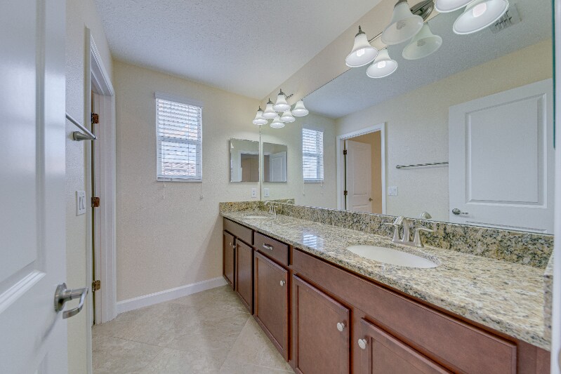Building Photo - 12010 Cardinal Flower Dr