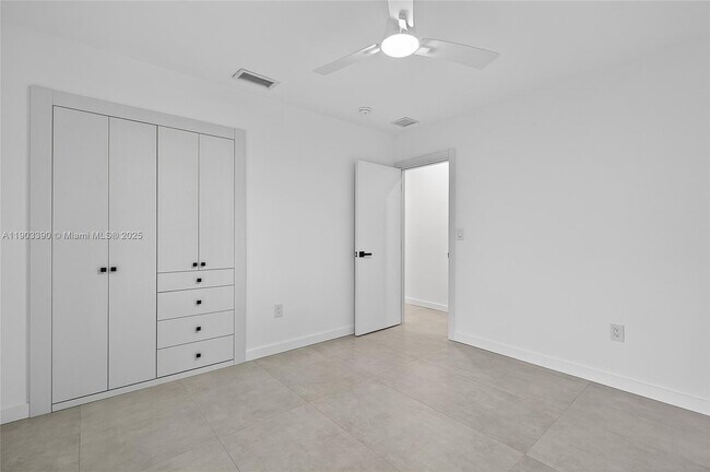 Building Photo - 7865 SW 183rd Terrace