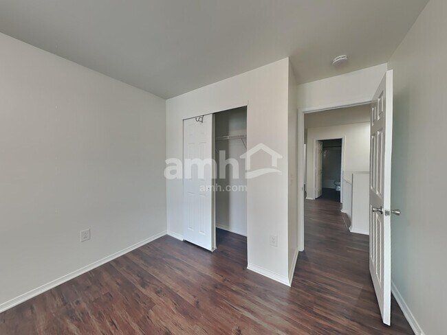 Building Photo - 4915 Manchineel Ln