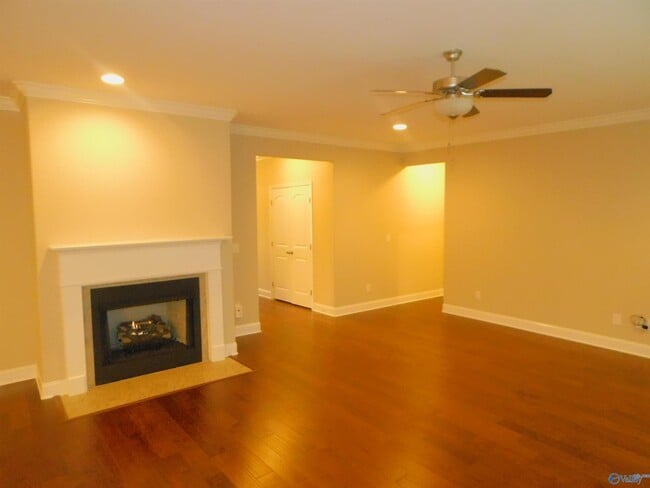 Building Photo - 2111 Milk Run Trl SW