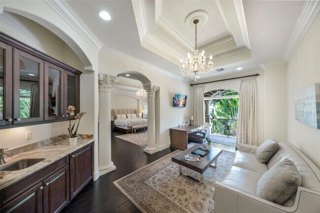 Building Photo - 510 San Marco Dr