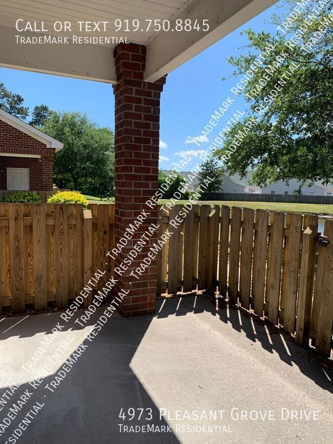 Building Photo - 4973 Pleasant Grove Dr
