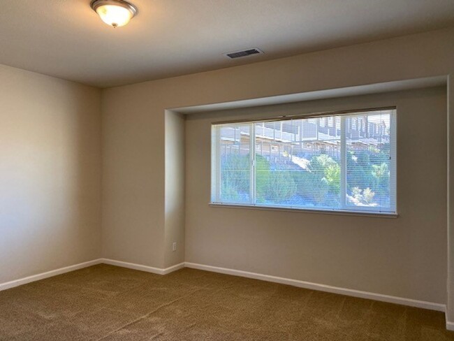 Building Photo - 530 Preston Burr Lane