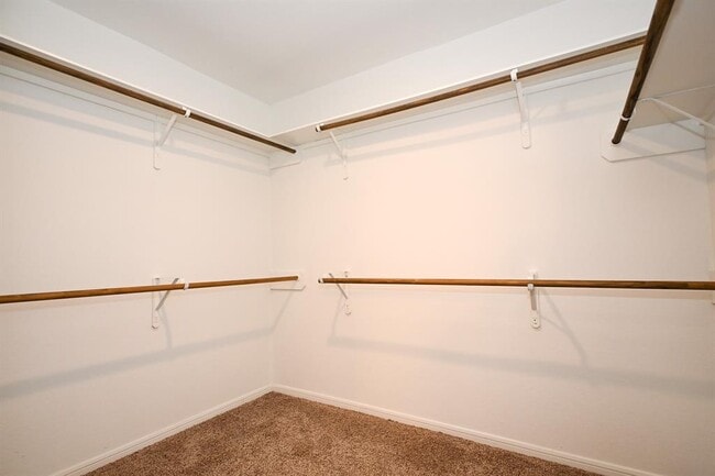 Building Photo - 29354 Dunns Creek Ct