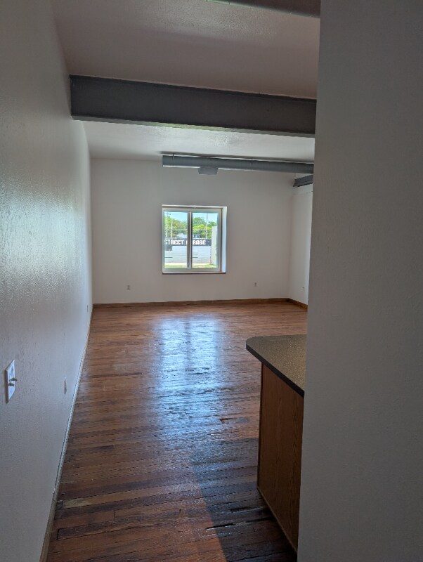 Building Photo - 1815 Adams St