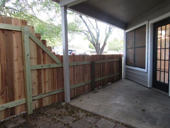 Building Photo - 8909 Schick Rd