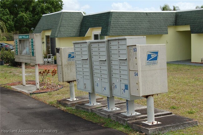 Building Photo - 307 Golf Villas Ct NW