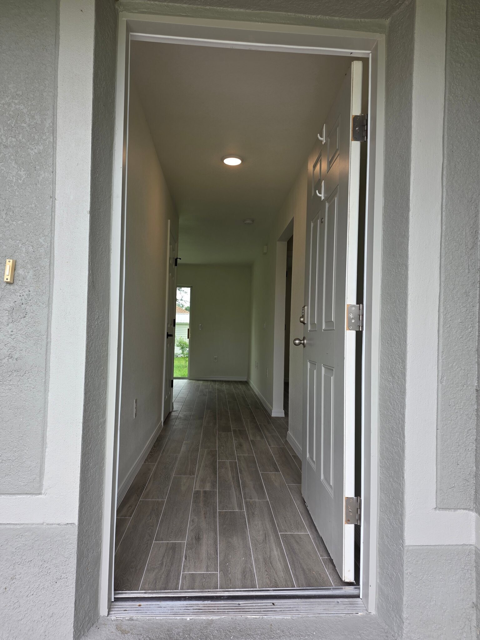 Building Photo - 6779 Abelson Ave