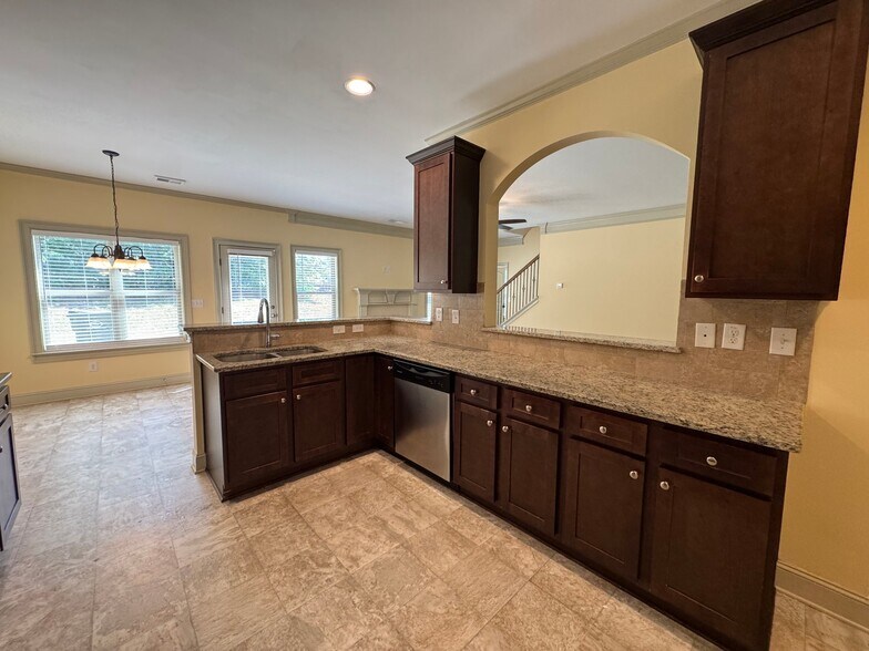 Building Photo - 2640 Tyler Bay Ln