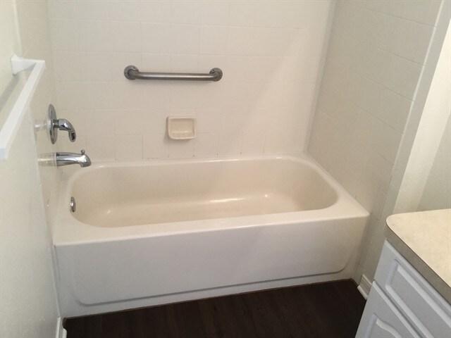 Building Photo - 7512 Oxford Garden Cir