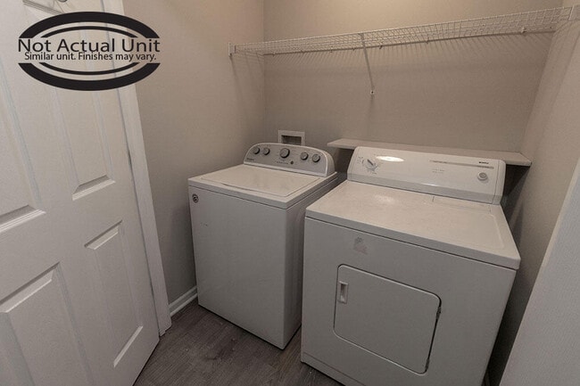 Building Photo - 4012 Arctic Fox Dr