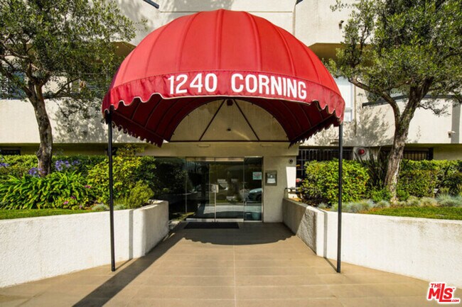 Building Photo - 1240 S Corning St