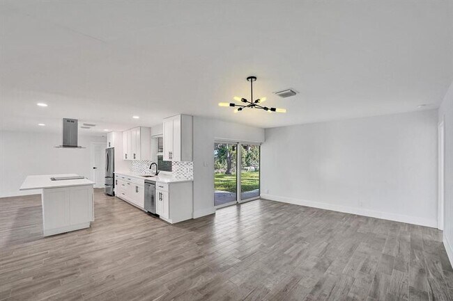 Building Photo - 11600 NW 26th St