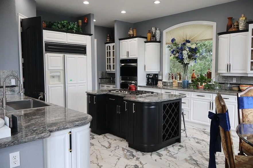 Primary Photo - 10561 Lieter Pl