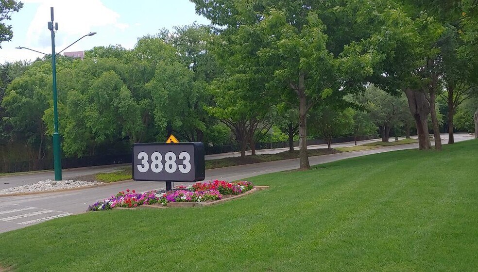 Primary Photo - 3883 Turtle Creek Blvd