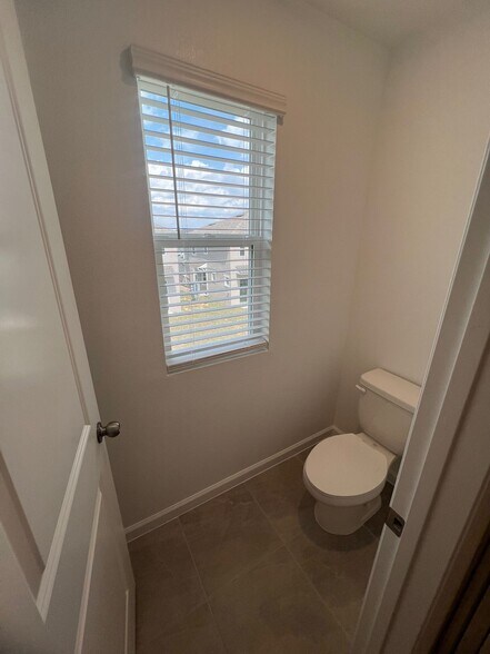 Building Photo - 9059 Beach Tea Way