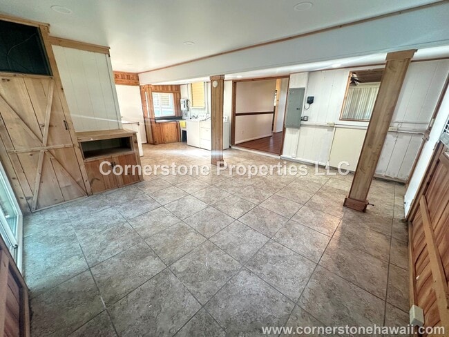 Building Photo - 95-083 Waipuka St