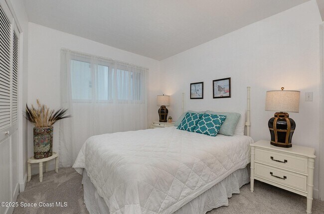Building Photo - 1175 Highway A1a Unit 606
