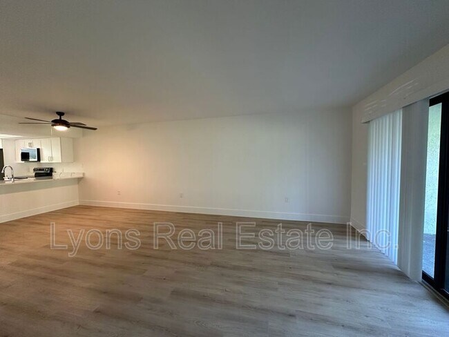 Building Photo - 6308 Sugar Bush Ln