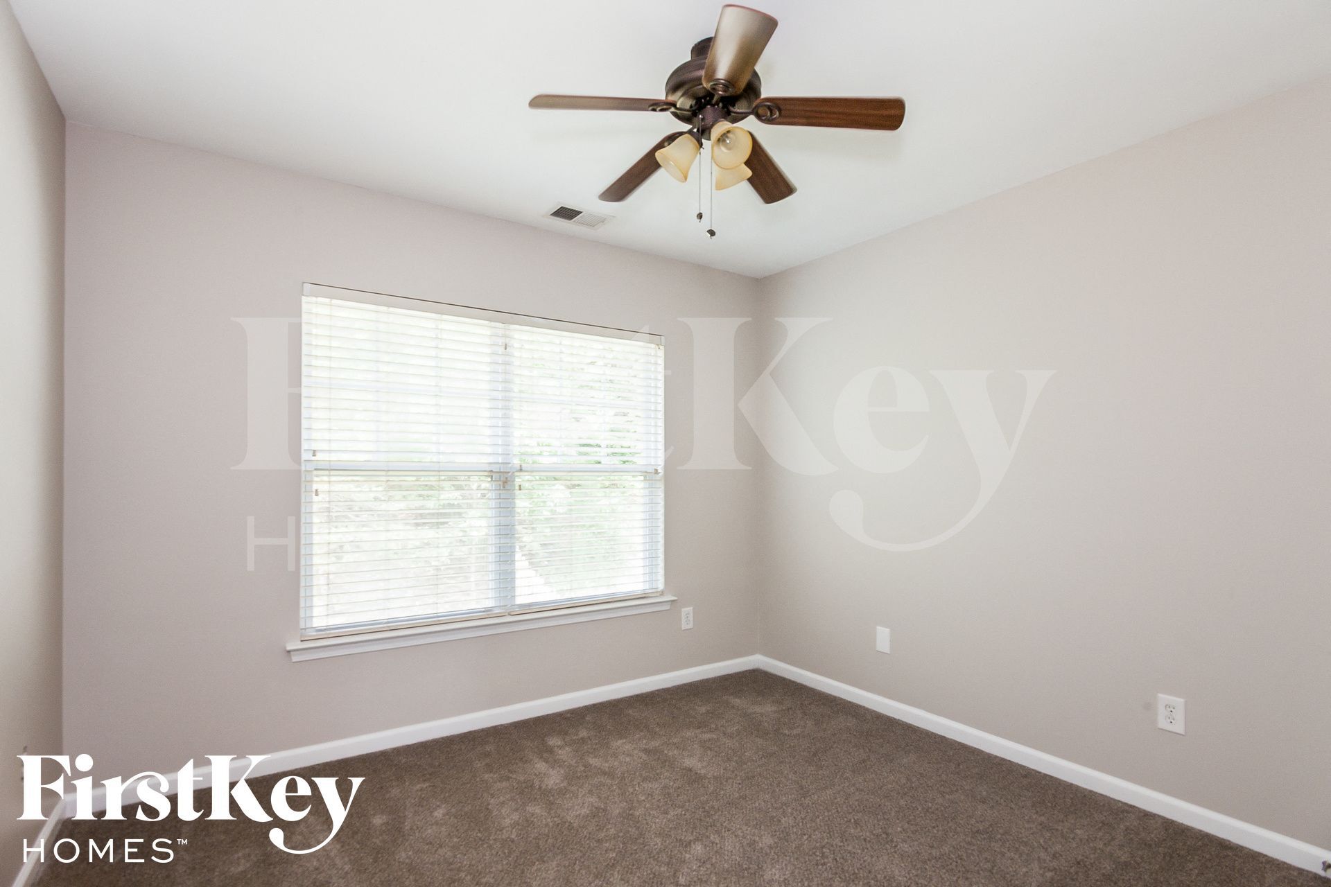 Building Photo - 9515 Long Hill Dr