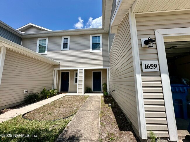 Building Photo - 1659 Biscayne Bay Cir