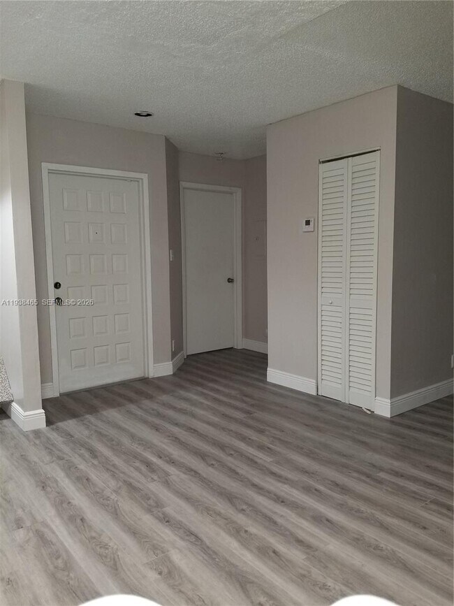 Building Photo - 13952 SW 91st Terrace