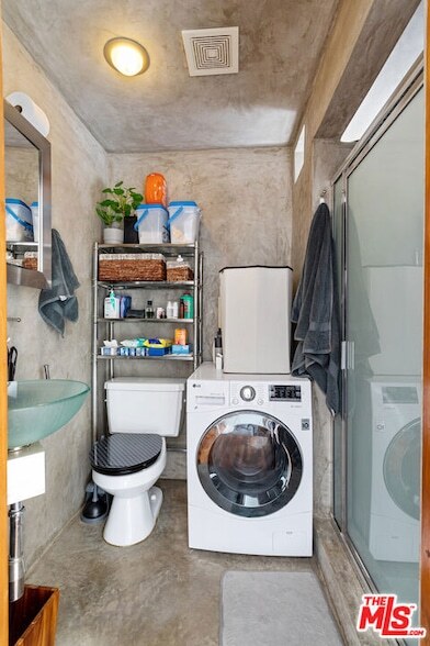 Building Photo - 24 Westminster Ave