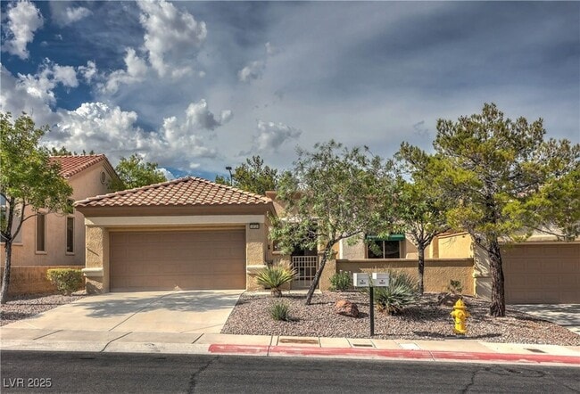 Primary Photo - 10634 Sky Meadows Ave