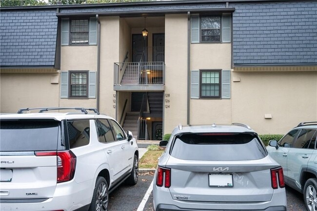 Building Photo - 127 Lablanc Way NW