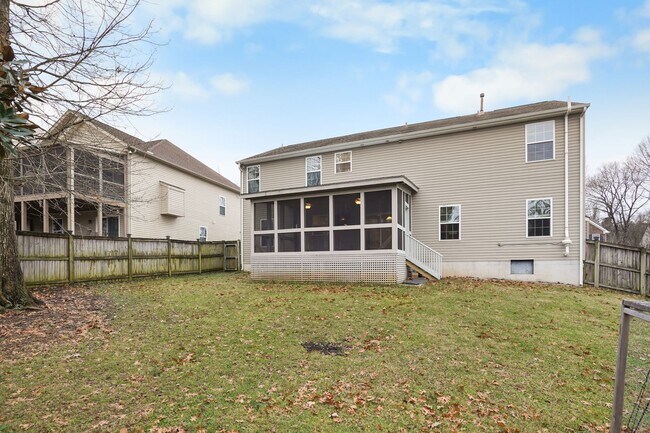 Building Photo - 2040 Towering Oaks Drive