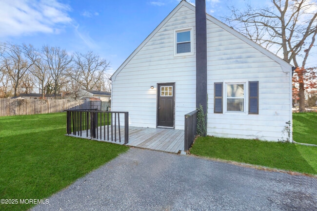 Building Photo - 22 Oak Ridge Pkwy