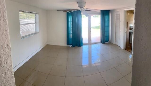 Building Photo - 224 NE 18th Ave