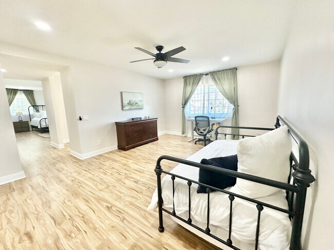 Building Photo - Breathtaking Custom Country Two-Story Home, Fully Remodeled & Beautifully Appointed on Private 20...