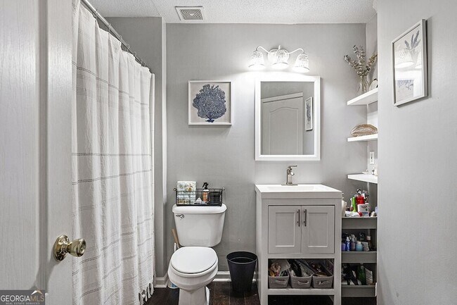 Building Photo - 800 Peachtree St NE