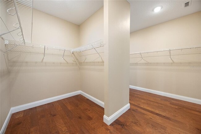 Building Photo - 8348 Vivaro Isle Way