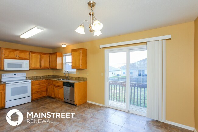 Building Photo - 1507 NW High View Dr